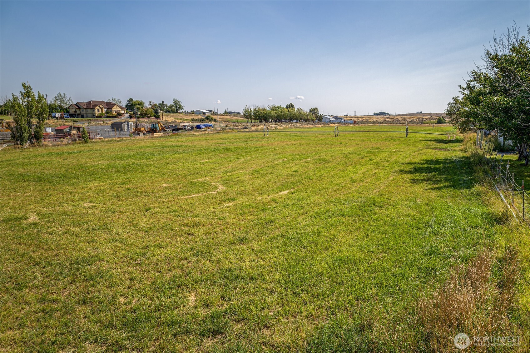 0 Dodson Road Northwest Ephrata, WA 98823 - Photo 4 of 5 a view of an ocean