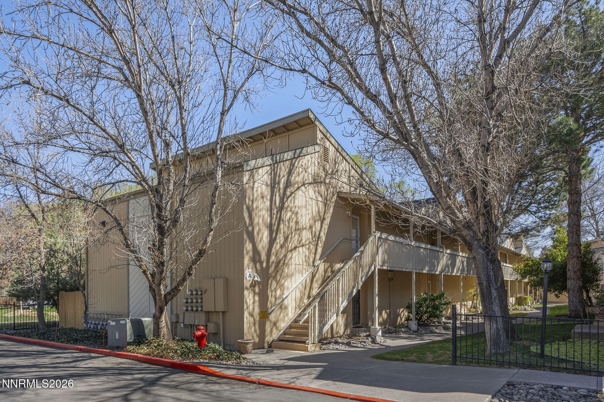 2300 Dickerson Road Reno, NV 89503 - Photo 2 of 21 2-web-or-mls-_DSC0602