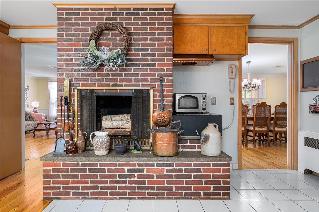 34 Valley Road Glocester, RI 02829 - Photo 23 of 44