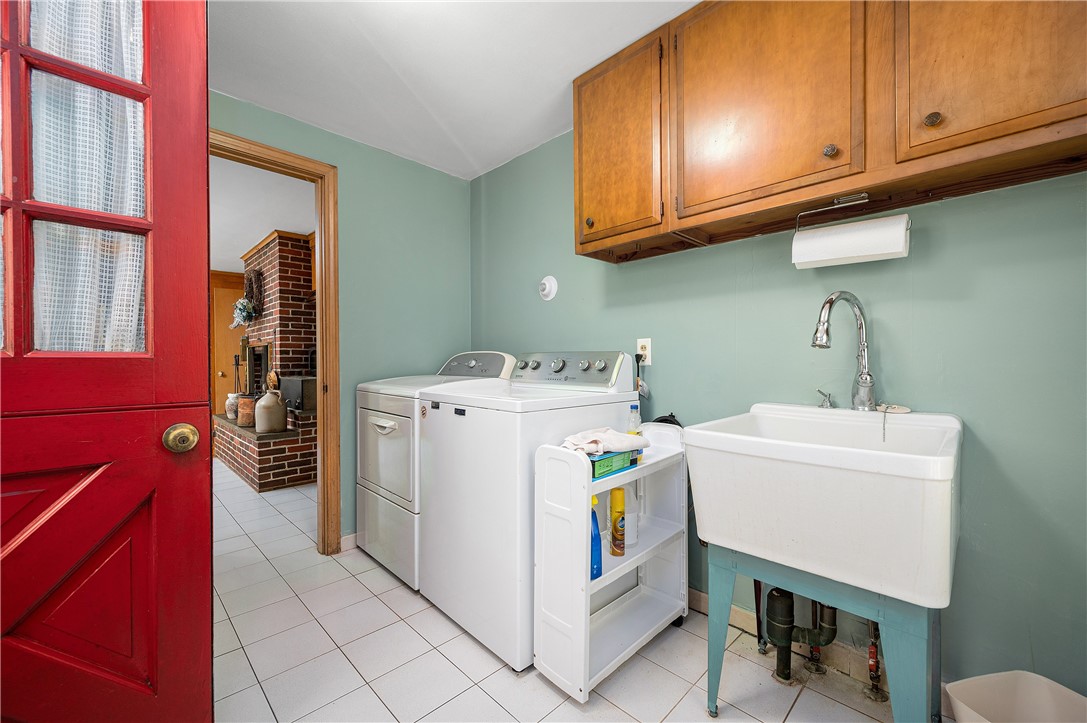 34 Valley Road Glocester, RI 02829 - Photo 24 of 44