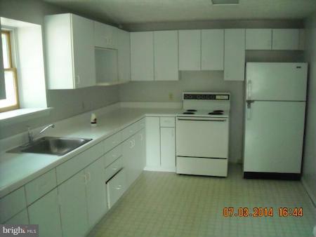 1007 Trimble Road Joppa, MD 21085 - Photo 13 of 16 Kitchen