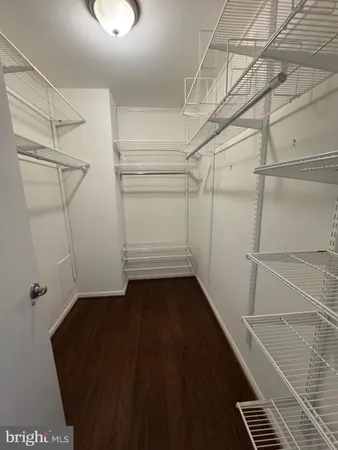 $2,300 | 5101 River Road, Unit 1608, Bethesda, MD 20816