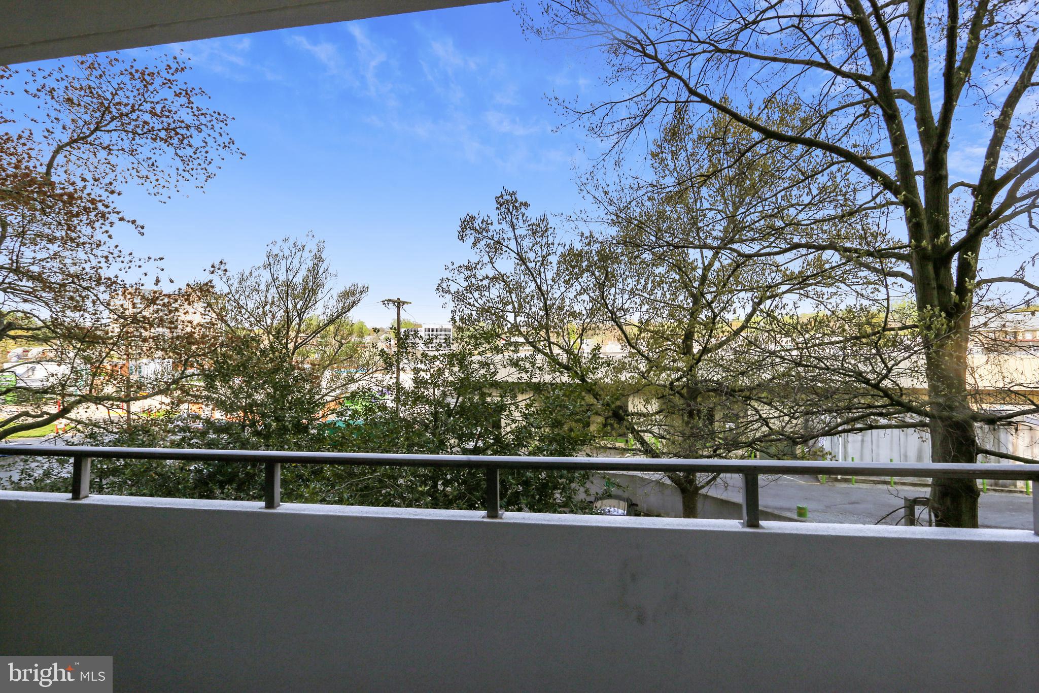 5101 River Road, Unit 1608 Bethesda, MD 20816 - Photo 26 of 38 balcony
