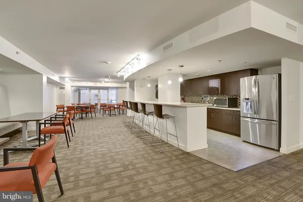 $2,300 | 5101 River Road, Unit 1608, Bethesda, MD 20816