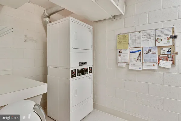 $2,300 | 5101 River Road, Unit 1608, Bethesda, MD 20816