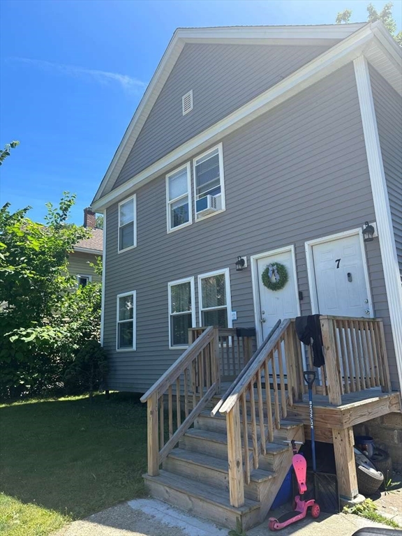7 Noel Street Springfield, MA 01108 - Photo 19 of 20