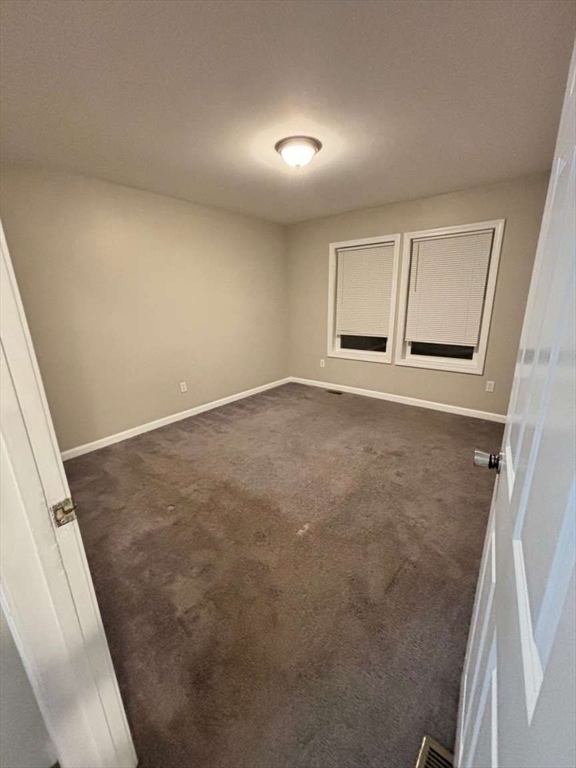 7 Noel Street Springfield, MA 01108 - Photo 7 of 20