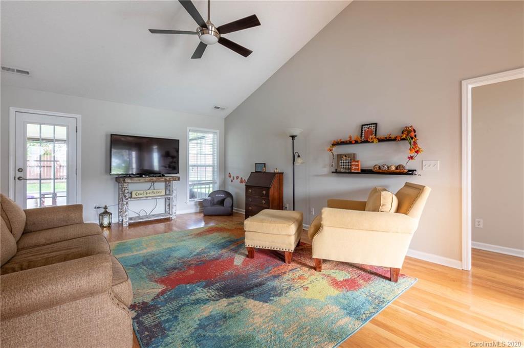 110 Yadkin Road Fletcher, NC 28732 - Photo 3 of 22