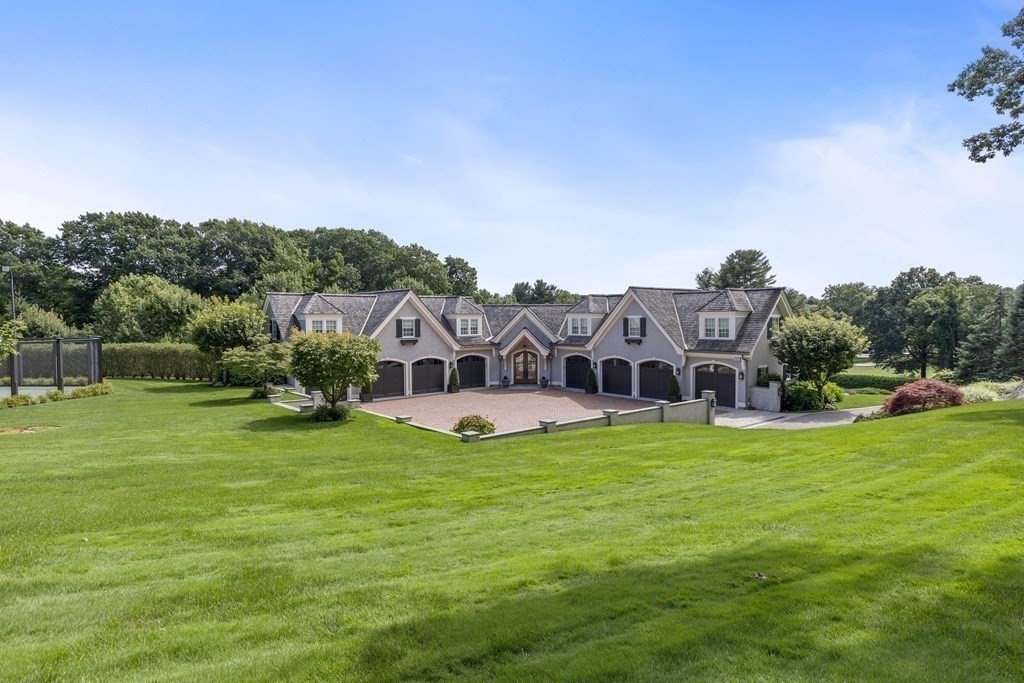 297 Meadowbrook Road Weston, MA 02493 - Photo 13 of 42