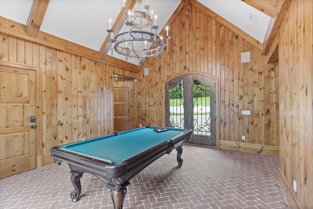 297 Meadowbrook Road Weston, MA 02493 - Photo 14 of 42