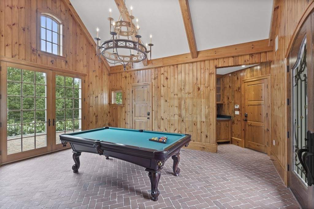 297 Meadowbrook Road Weston, MA 02493 - Photo 15 of 42