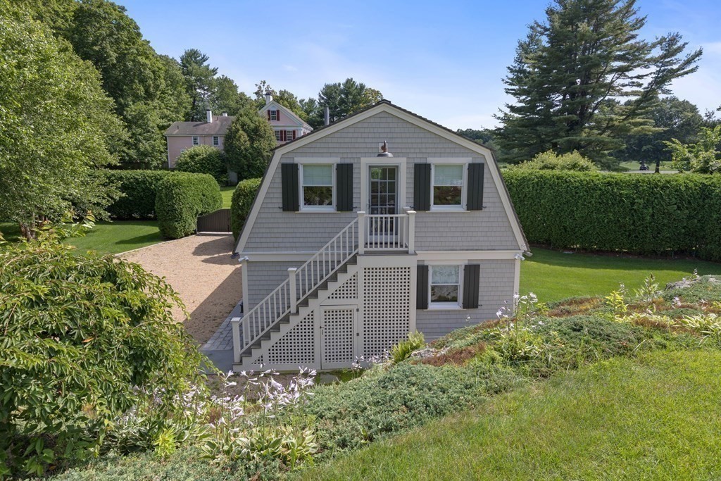 297 Meadowbrook Road Weston, MA 02493 - Photo 31 of 42