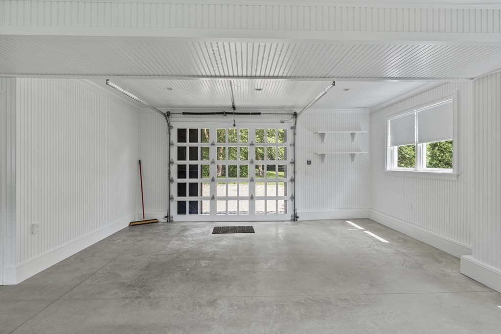 297 Meadowbrook Road Weston, MA 02493 - Photo 35 of 42