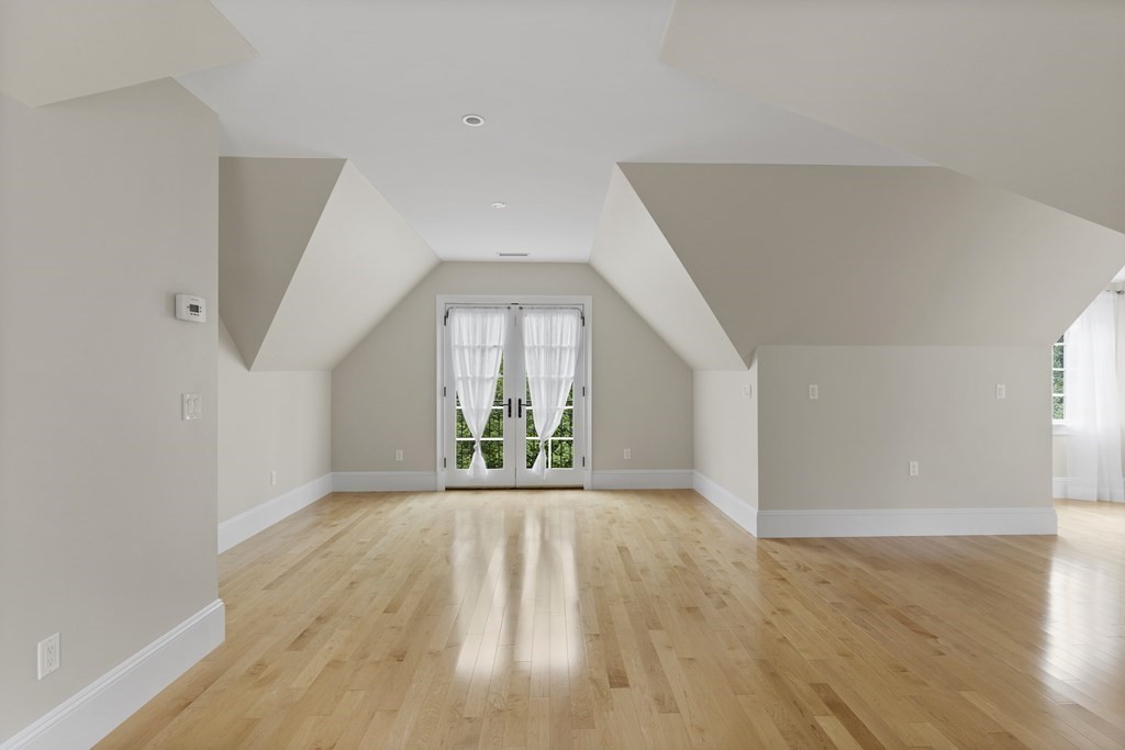 297 Meadowbrook Road Weston, MA 02493 - Photo 37 of 42