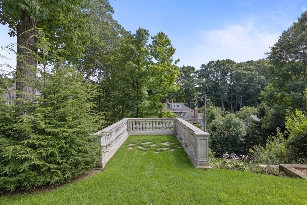 297 Meadowbrook Road Weston, MA 02493 - Photo 39 of 42