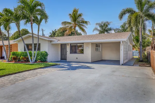 $3,150 | 1210 Skylark Lane, Lantana, FL 33462