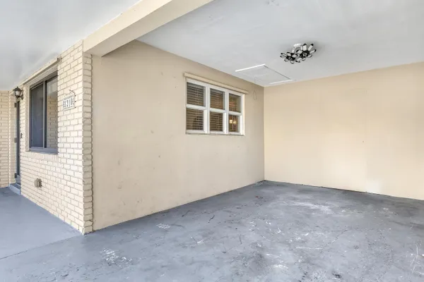 $3,150 | 1210 Skylark Lane, Lantana, FL 33462