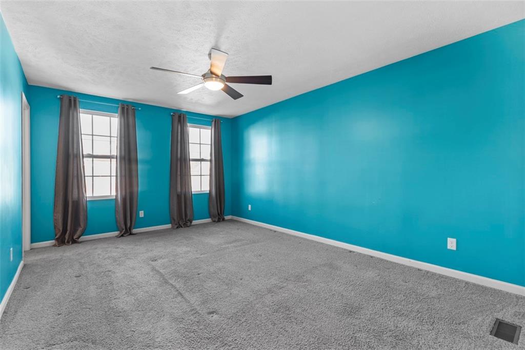 113 Alderwood Drive Greensburg, PA 15601 - Photo 16 of 27 Primary bedroom