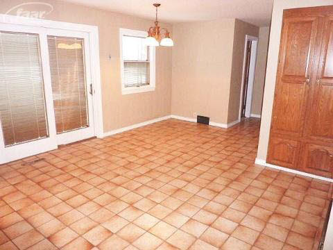 9336 Potter Road Flushing, MI 48433 - Photo 3 of 10 20166564-2.JPG