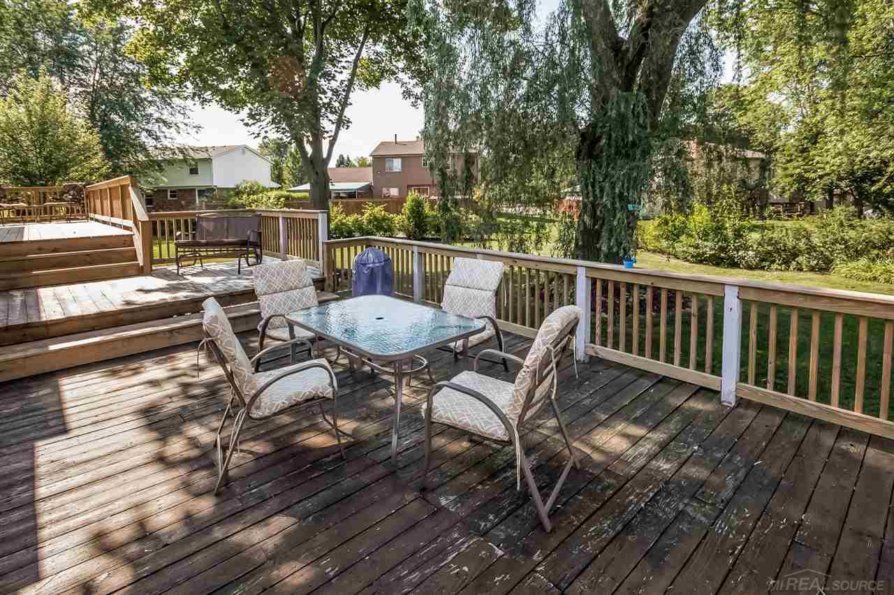 849 Dumont Place Rochester Hills, MI 48307 - Photo 38 of 50