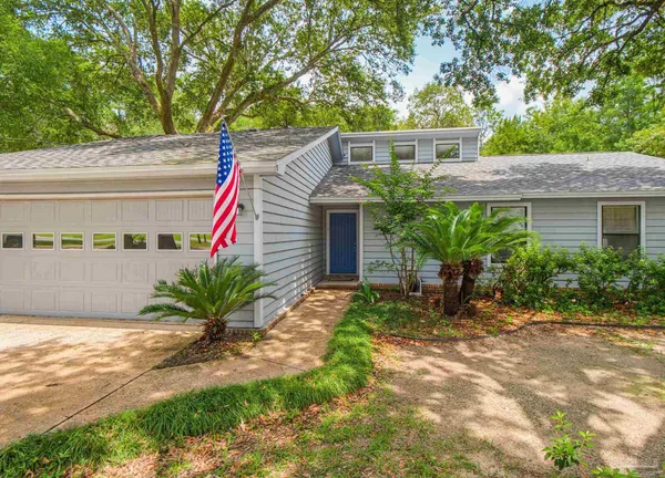 $279,000 | 5682 Windsong Drive, Milton, FL 32570
