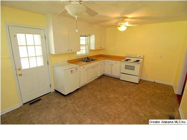 1009 Inzer Drive Birmingham, AL 35214 - Photo 5 of 15