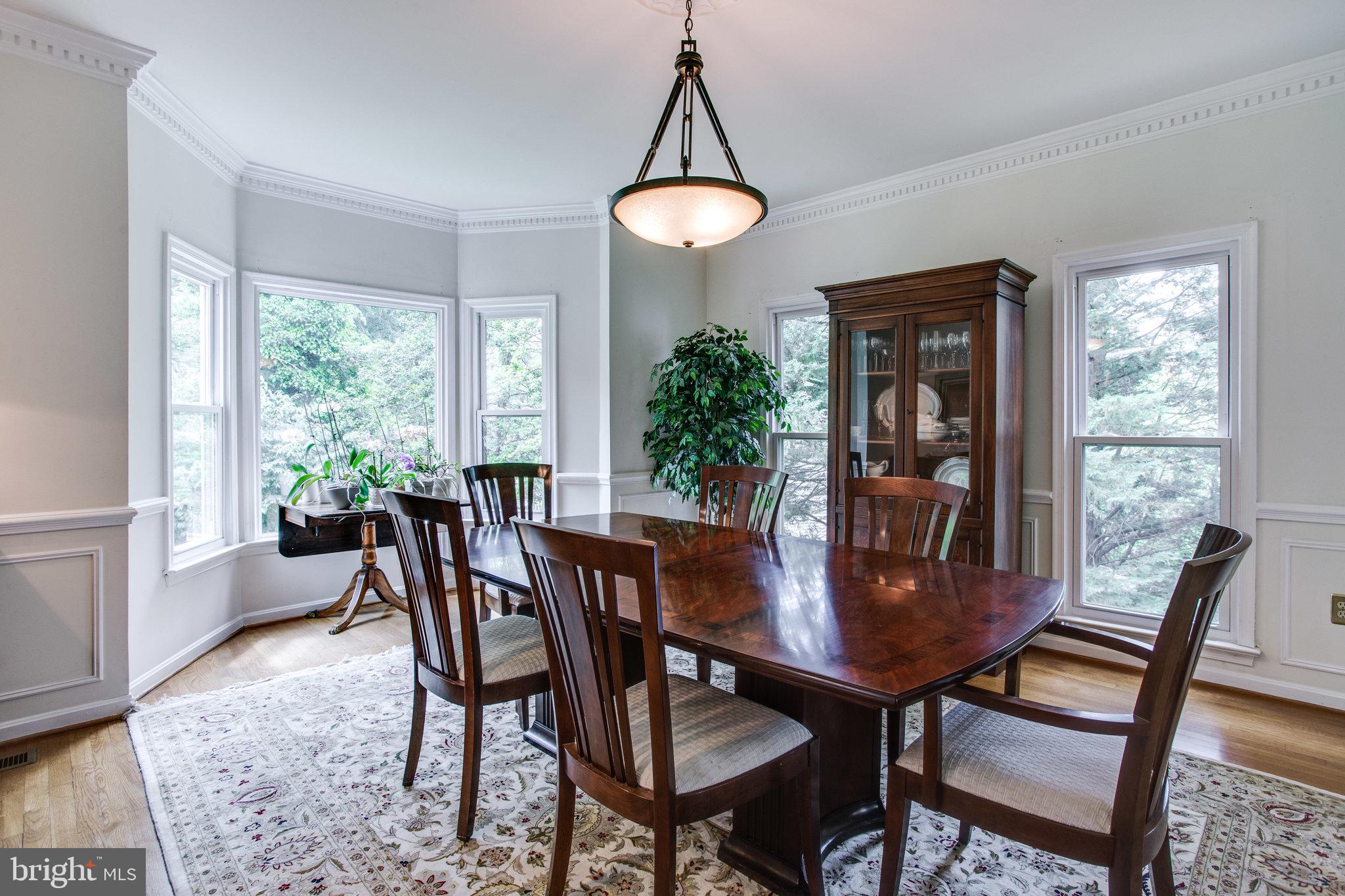 6311 Hunting Ridge Lane McLean, VA 22101 - Photo 14 of 44 Another beatiful bay window & detailing