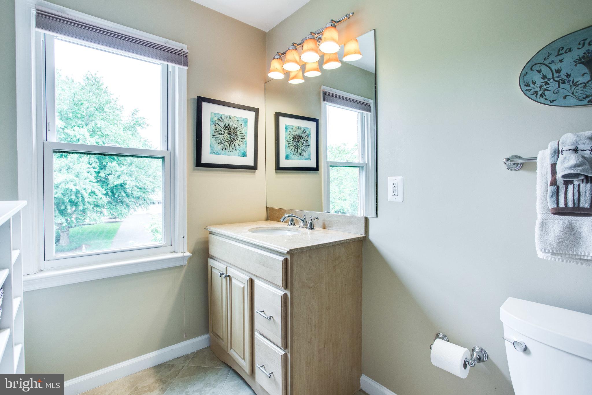 6311 Hunting Ridge Lane McLean, VA 22101 - Photo 26 of 44 Updated bathroom adjoining bedroom