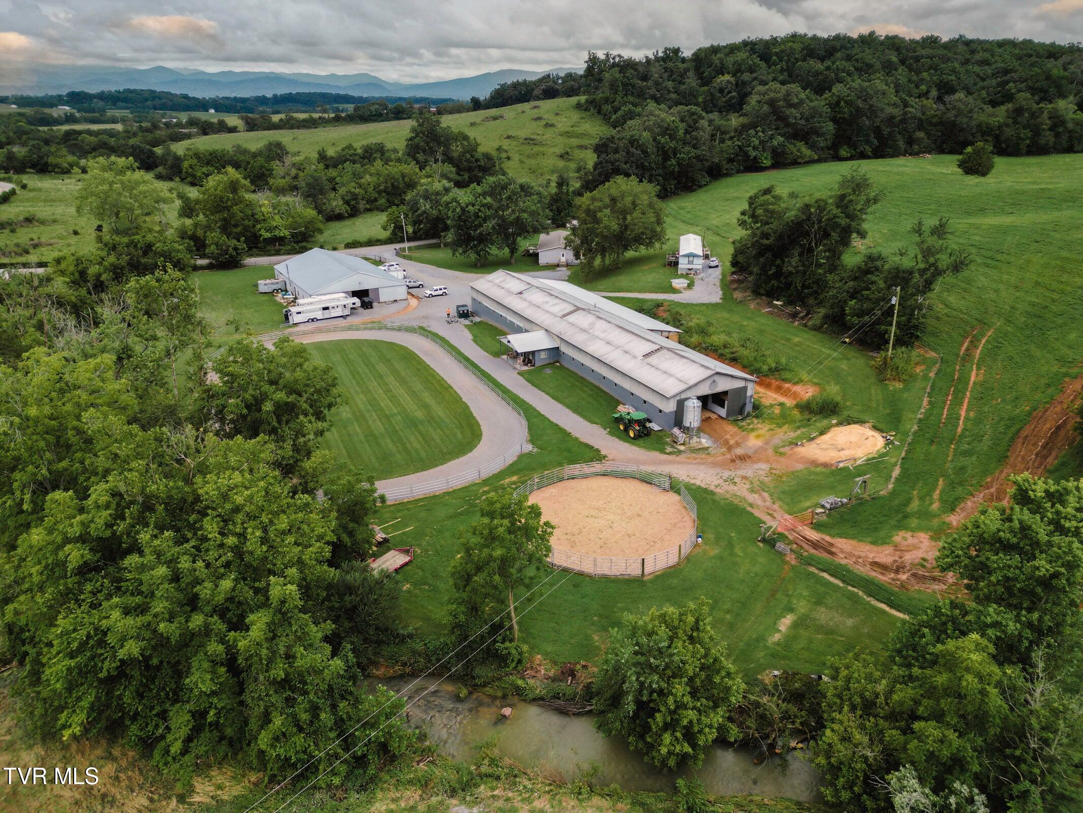 90 Darnell Road Greeneville, TN 37743 - Photo 8 of 48 90 Darnell Rd