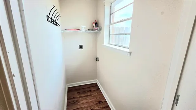 $1,000 | 201 Omega Street, Unit B, Belle Chasse, LA 70037