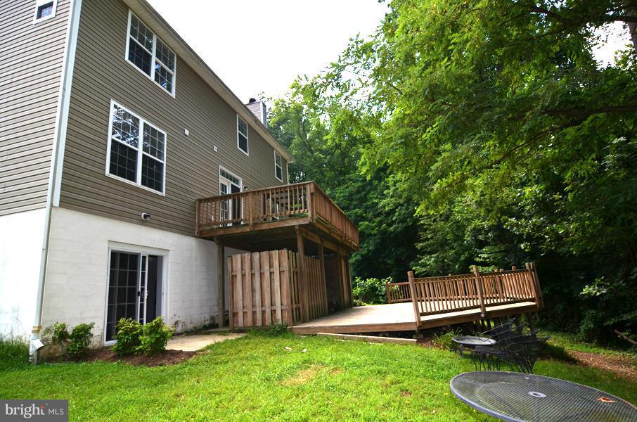 860 Clamshell Court Edgewater, MD 21037 - Photo 29 of 30 Exterior (Rear)