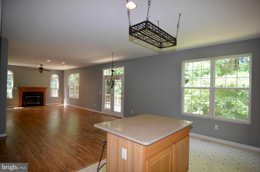 860 Clamshell Court Edgewater, MD 21037 - Photo 9 of 30 Kitchen