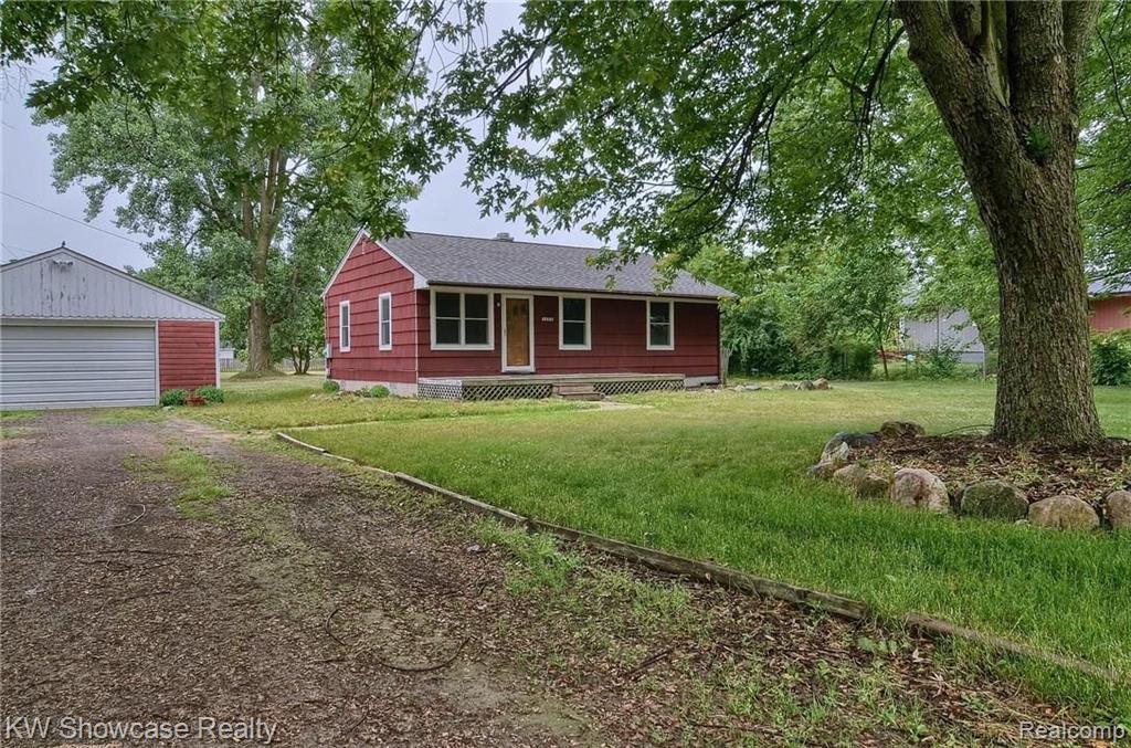 1630 School Road Rochester Hills, MI 48307 - Photo 3 of 26
