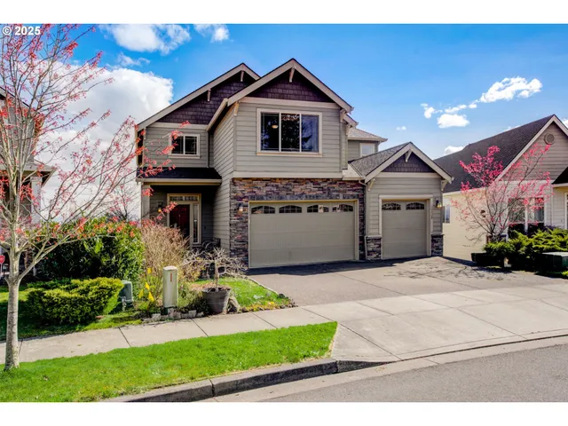 $749,900 | 14920 Southeast Page Park Court, Happy Valley, OR 97086