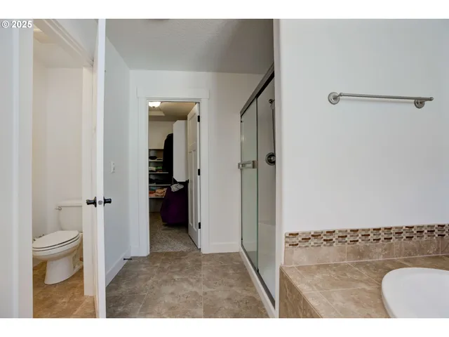 $749,900 | 14920 Southeast Page Park Court, Happy Valley, OR 97086