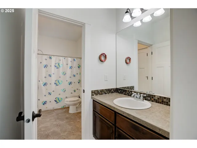 $749,900 | 14920 Southeast Page Park Court, Happy Valley, OR 97086