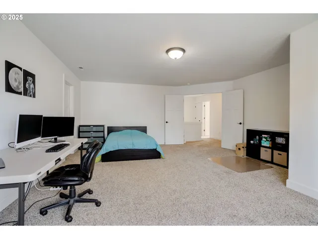 $749,900 | 14920 Southeast Page Park Court, Happy Valley, OR 97086