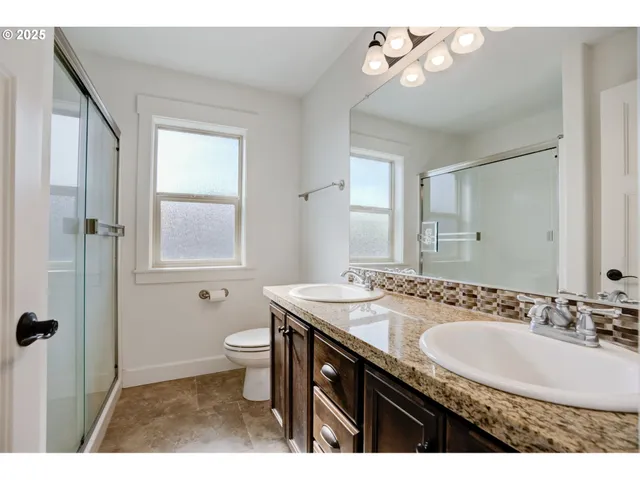 $749,900 | 14920 Southeast Page Park Court, Happy Valley, OR 97086