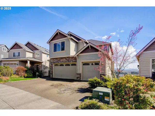 $749,900 | 14920 Southeast Page Park Court, Happy Valley, OR 97086