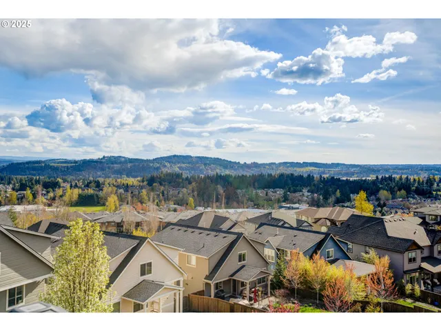 $749,900 | 14920 Southeast Page Park Court, Happy Valley, OR 97086