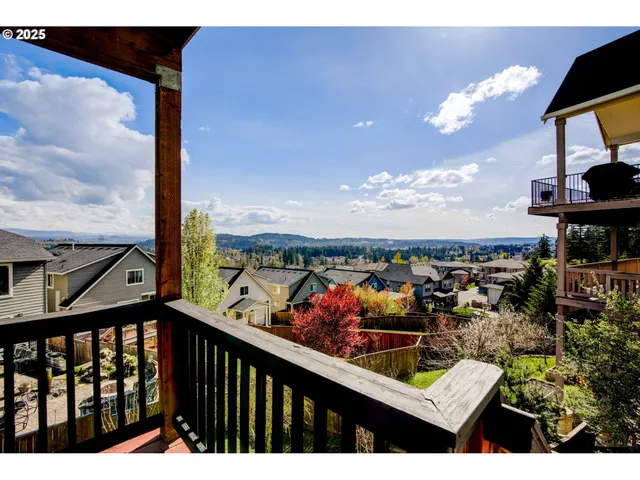 $749,900 | 14920 Southeast Page Park Court, Happy Valley, OR 97086