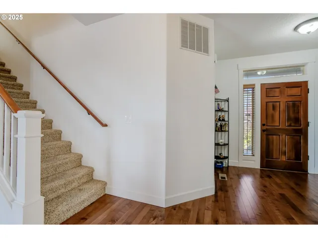 $749,900 | 14920 Southeast Page Park Court, Happy Valley, OR 97086