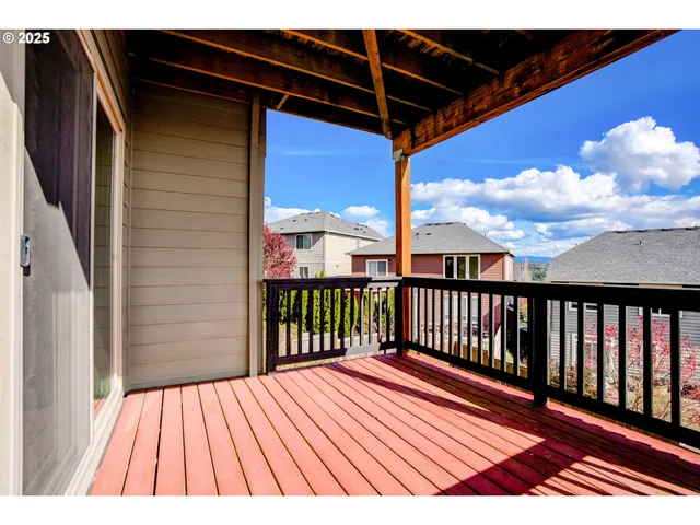 $749,900 | 14920 Southeast Page Park Court, Happy Valley, OR 97086