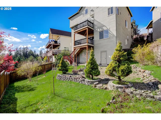 $749,900 | 14920 Southeast Page Park Court, Happy Valley, OR 97086