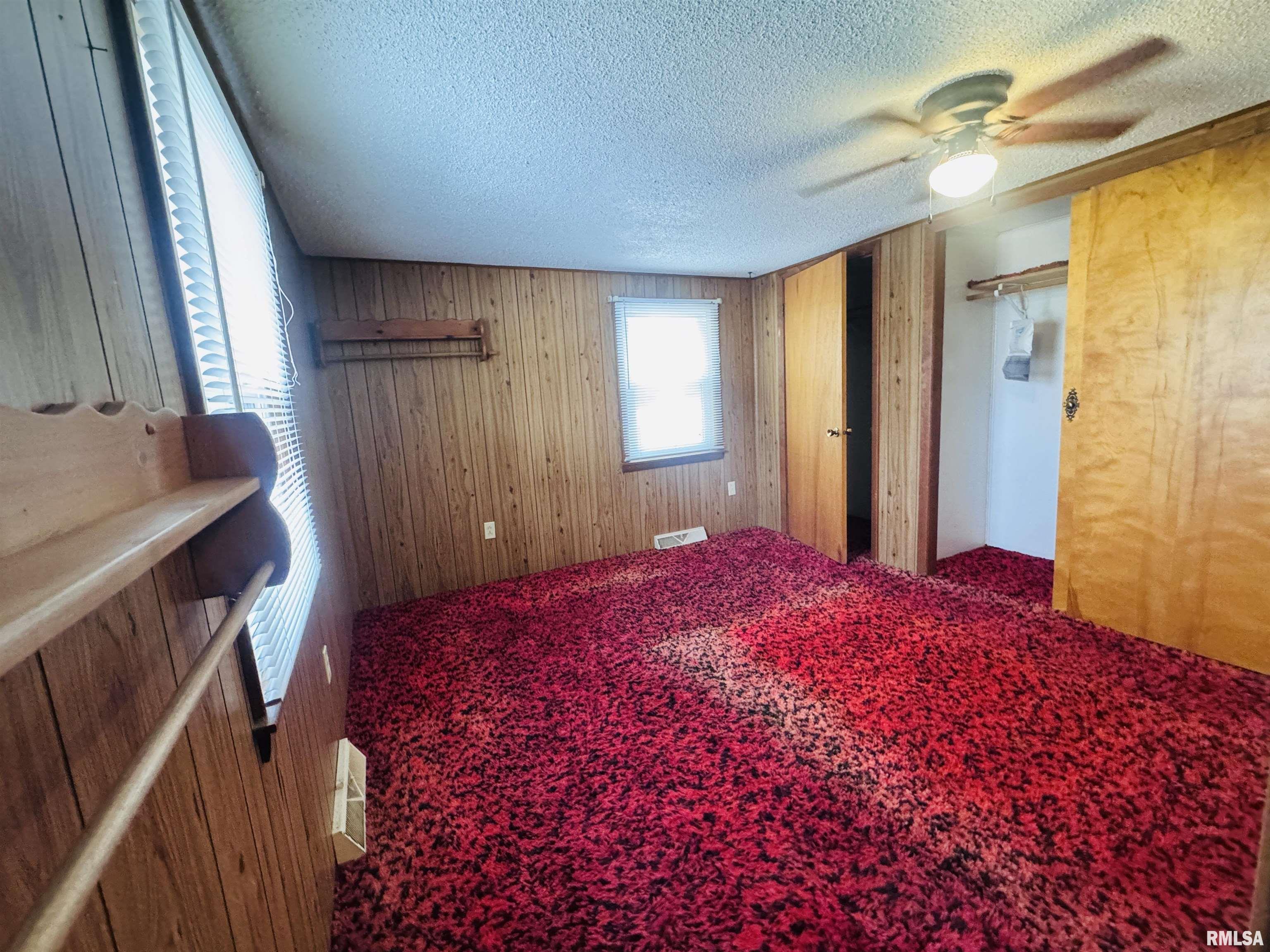 1026 East Oak Street Macomb, IL 61455 - Photo 15 of 35