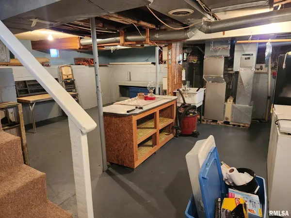 $85,000 | 1026 East Oak Street, Macomb, IL 61455