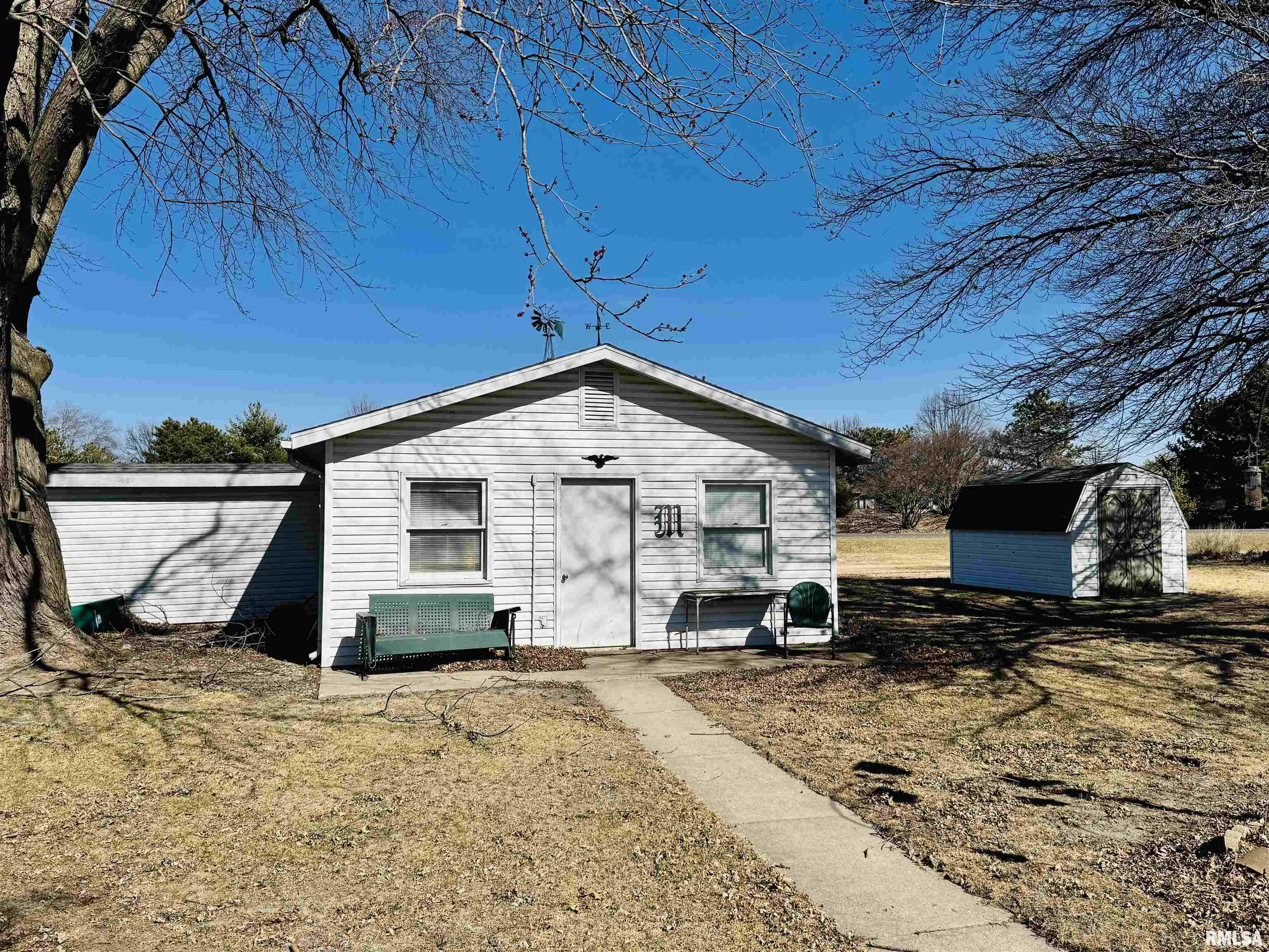 1026 East Oak Street Macomb, IL 61455 - Photo 2 of 35