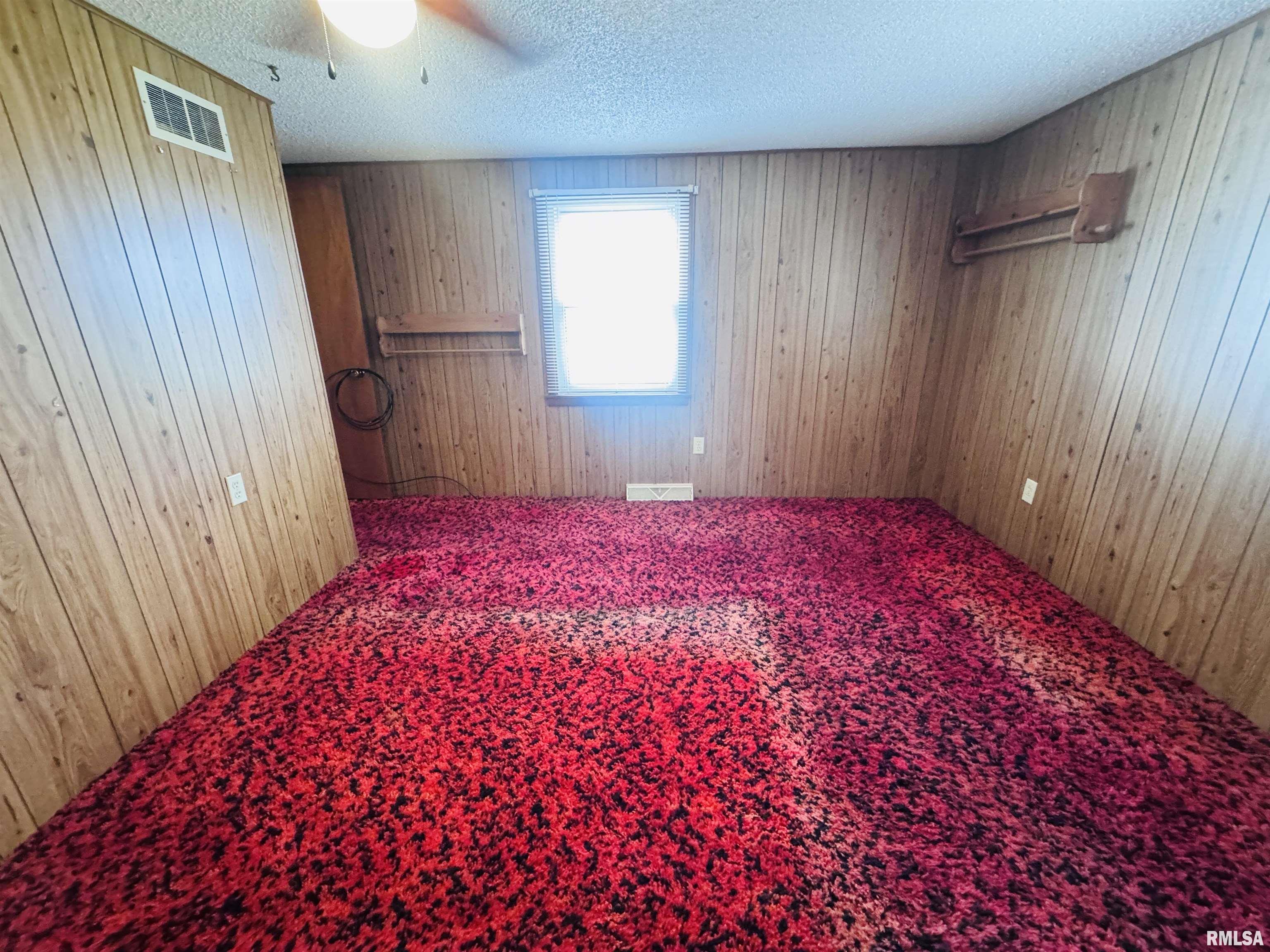 1026 East Oak Street Macomb, IL 61455 - Photo 25 of 35