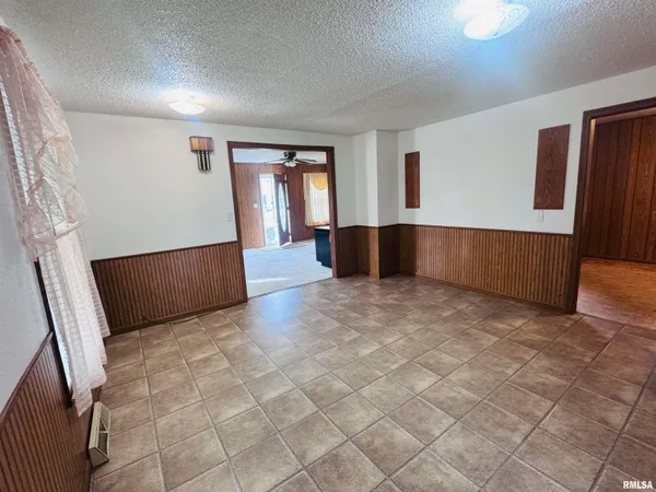 $85,000 | 1026 East Oak Street, Macomb, IL 61455