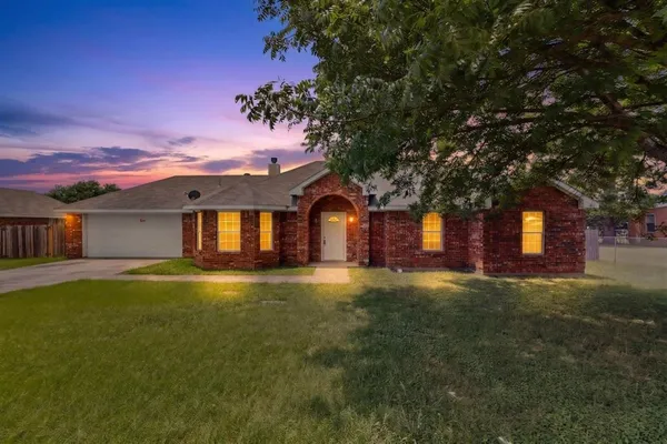 $285,000 | 2509 Gerry Way Street, Lancaster, TX 75134